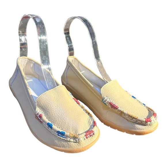 Loafers Comfortable Slip-On Casual Leather Walking Flats | Size 35  Women 5| New - Picture 1 of 7